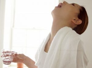 poloskanie-gorlla-300x221-7313425